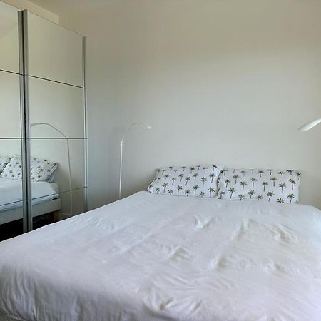 Bel Appartement Avec Vue Mer Вильнёв-Лубе Экстерьер фото
