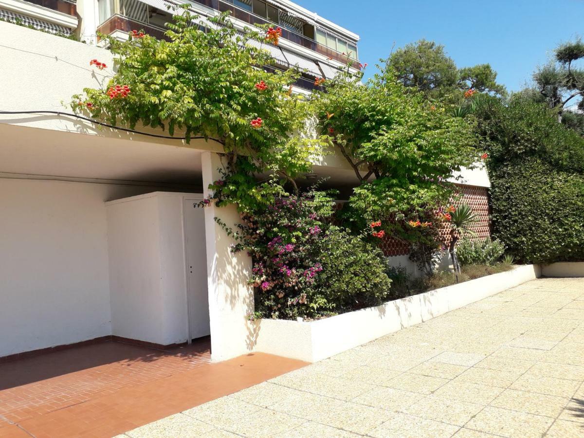 Bel Appartement Avec Vue Mer Вильнёв-Лубе Экстерьер фото
